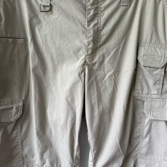 5.11 Tactical Khaki Women’s Pants - Picture 10 of 16